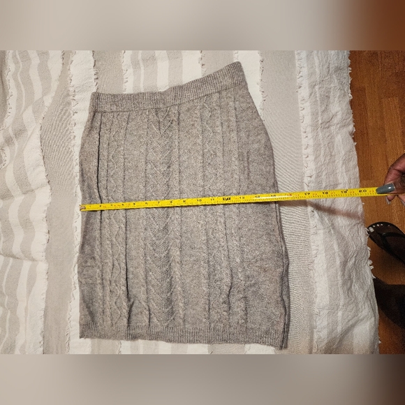 Sweater Skirt - Picture 6 of 6